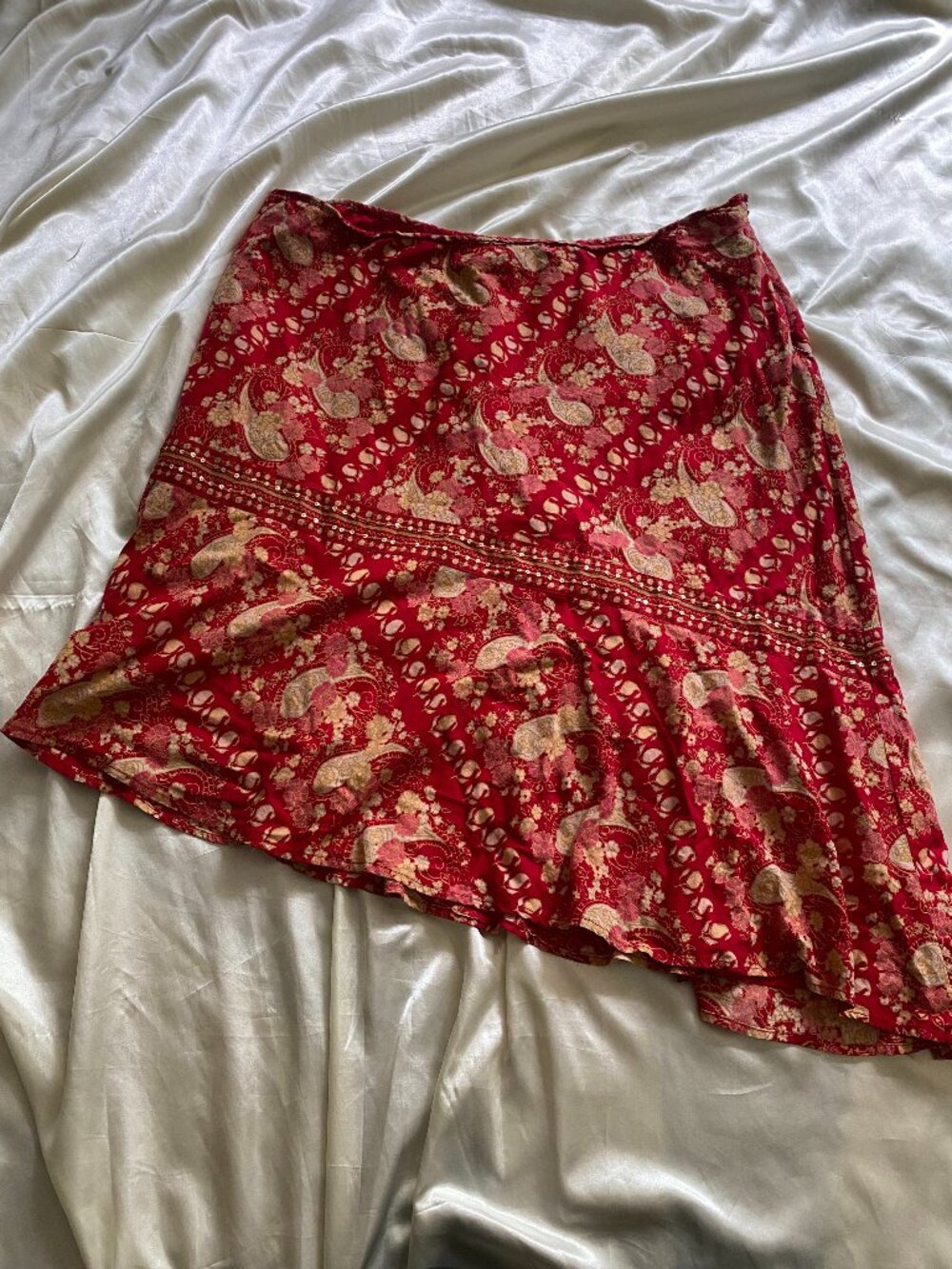 Vintage y2k Red Paisley Asymmetrical Sequin Boho 100% Cotton Skirt Size 18